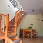 Cascina D'oltralpe 아파트