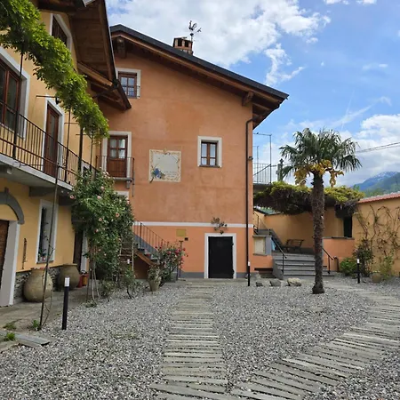 Cascina D'oltralpe شقة