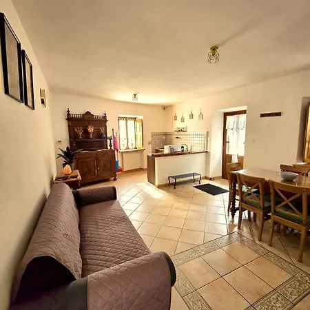 Apartment Cascina D'oltralpe