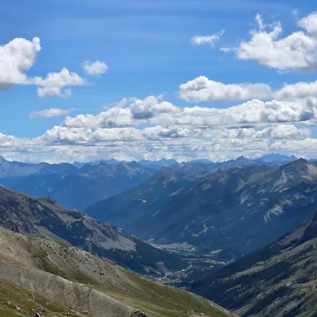 شقة Cascina D'oltralpe
